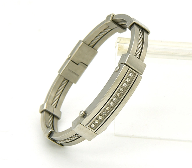 b60 series bracelet