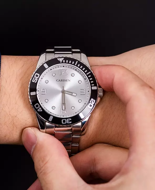 How To Properly Clean And Care For Watch Accessories?