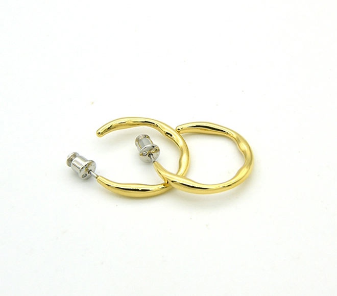 e40 series earrings